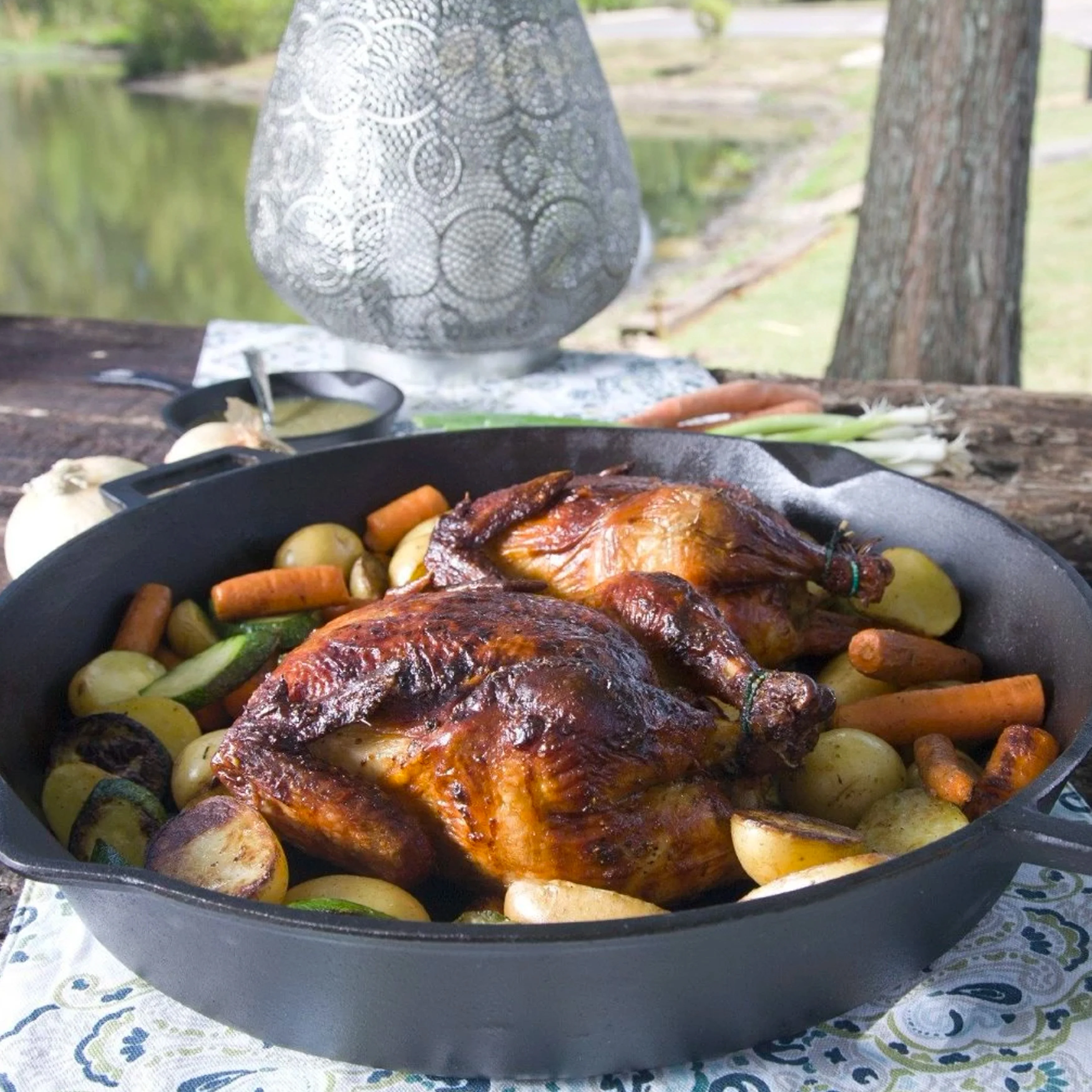 16-in Cast Iron Double-Handled Skillet - Image 7