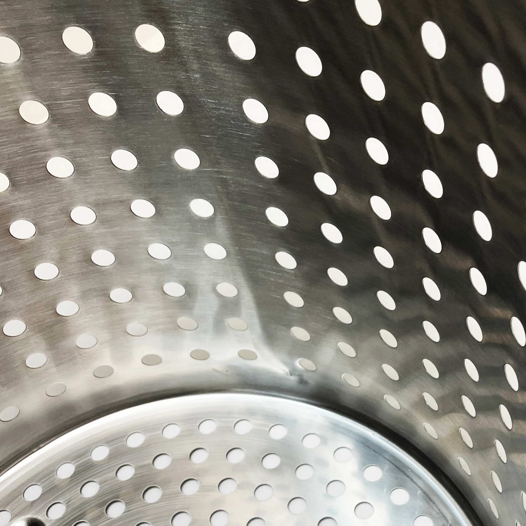 36-qt Stainless Stockpot with Basket - Image 3
