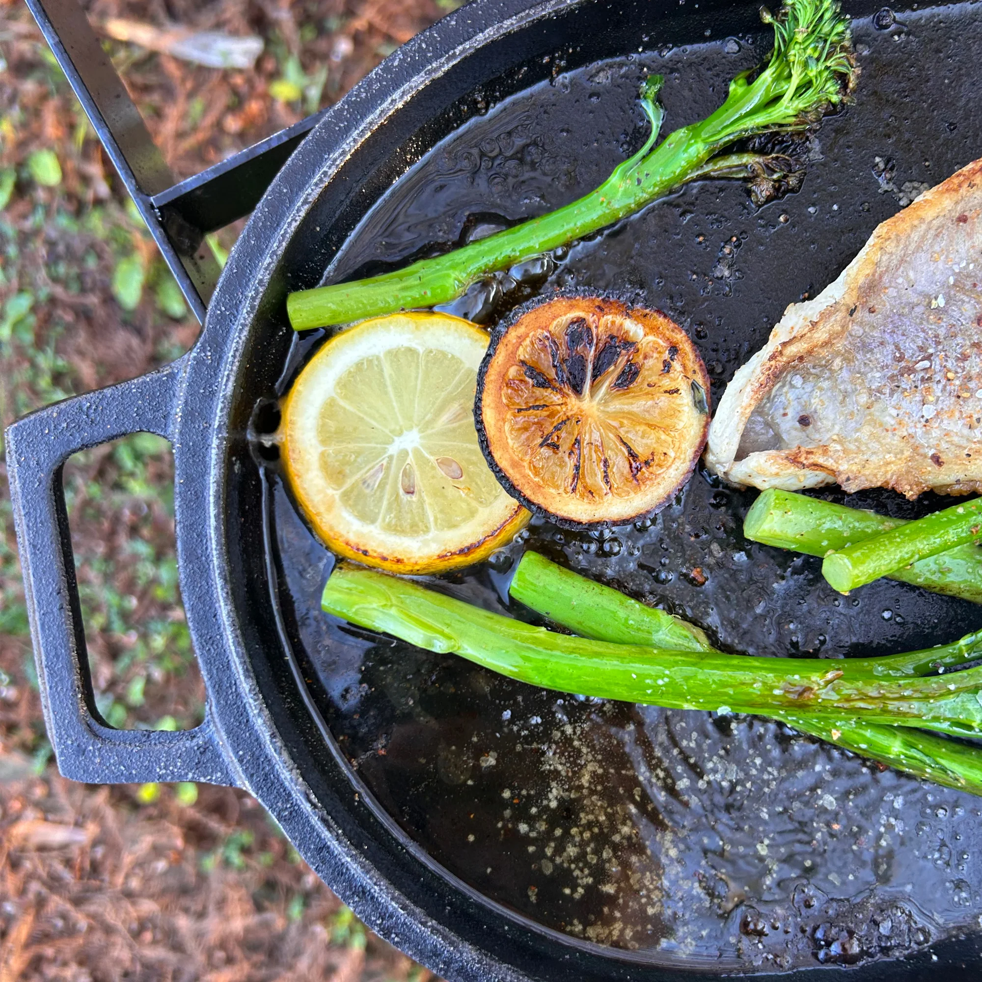 6-qt Cast Iron Oval Fryer with Griddle Lid - Image 3