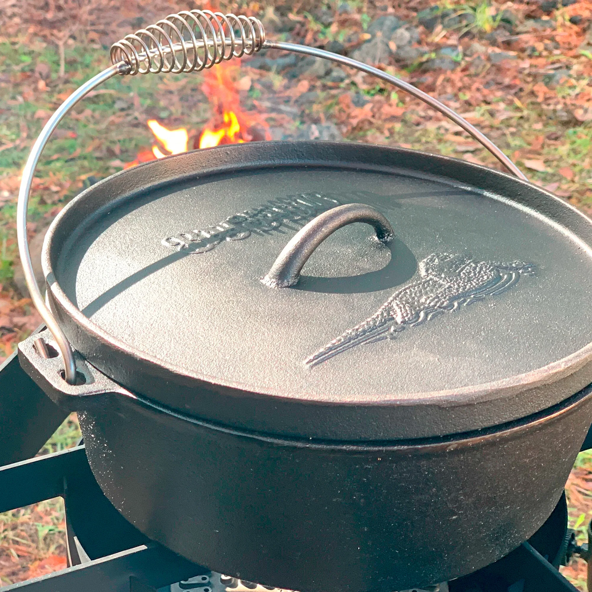 Cast Iron Dutch Oven (2-qt, 4-qt) - Image 3